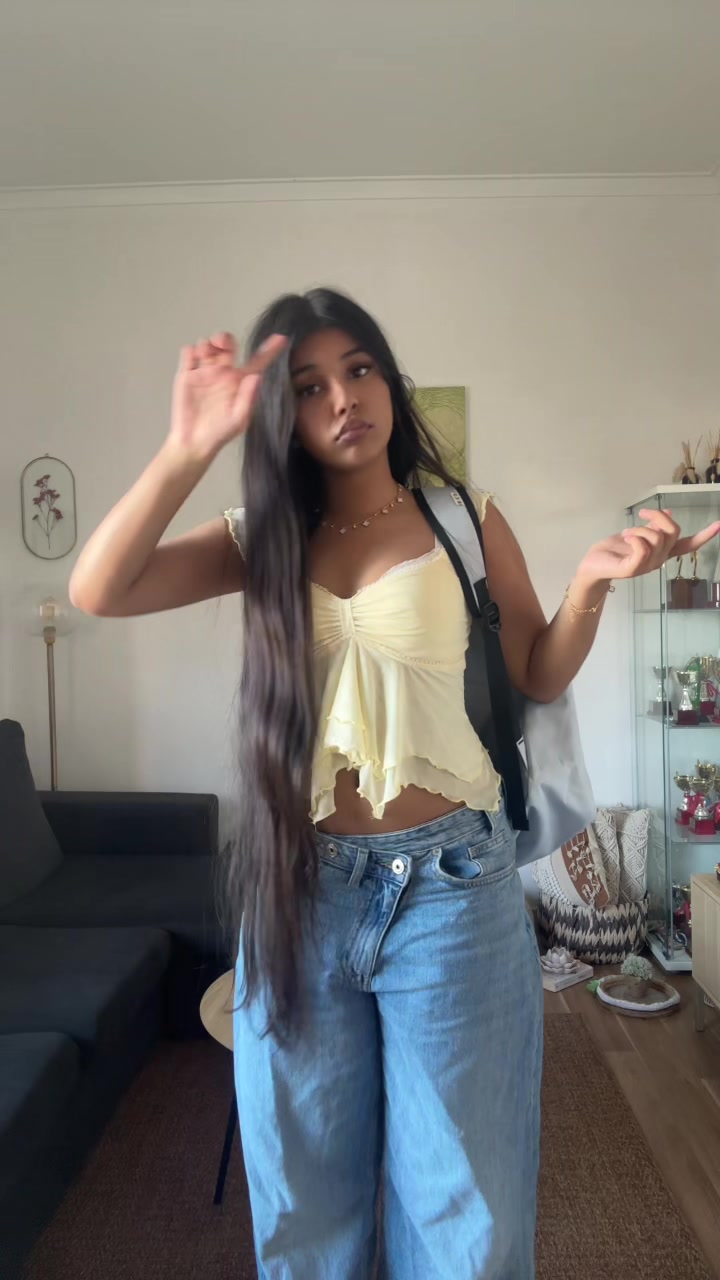 @Imaan🎀