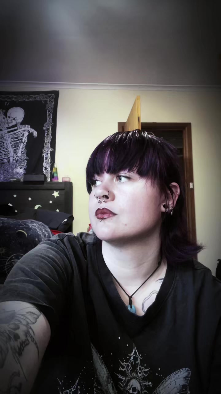 @jords 💿🕷️🦷