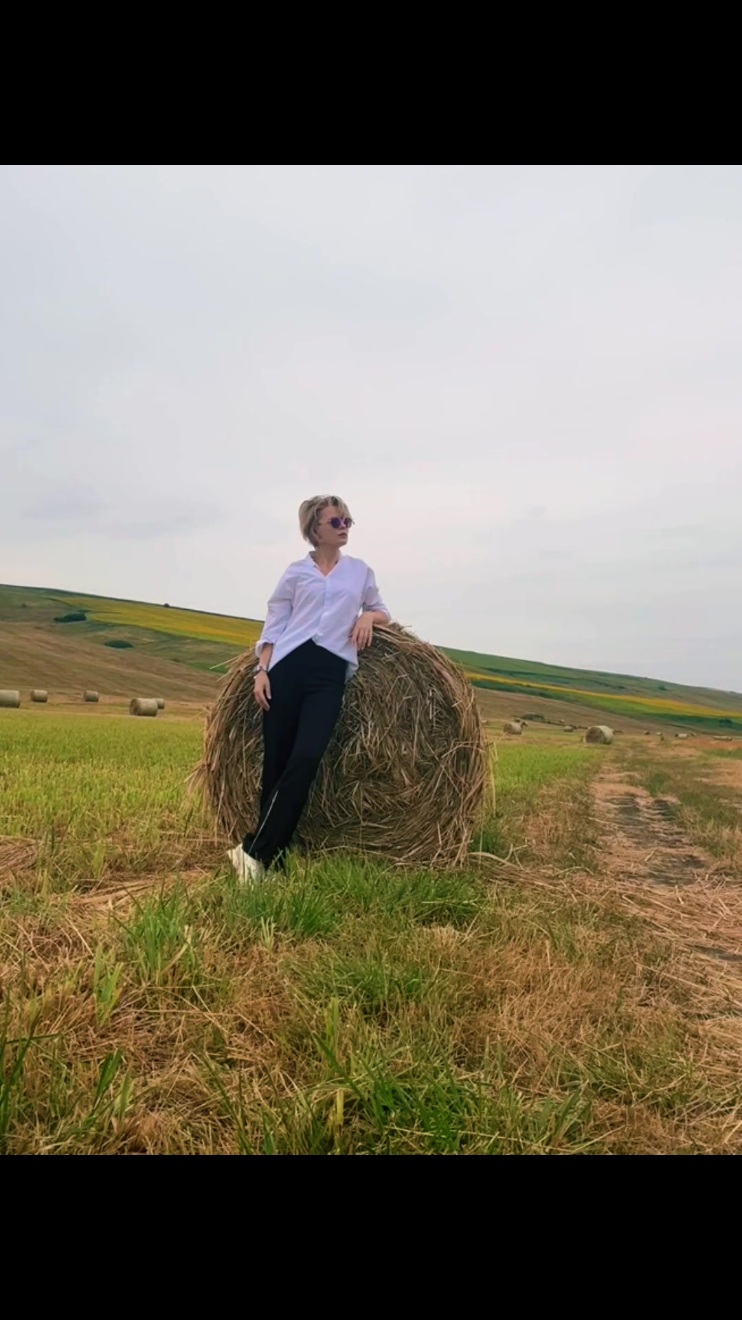 @Elena Marina Găină