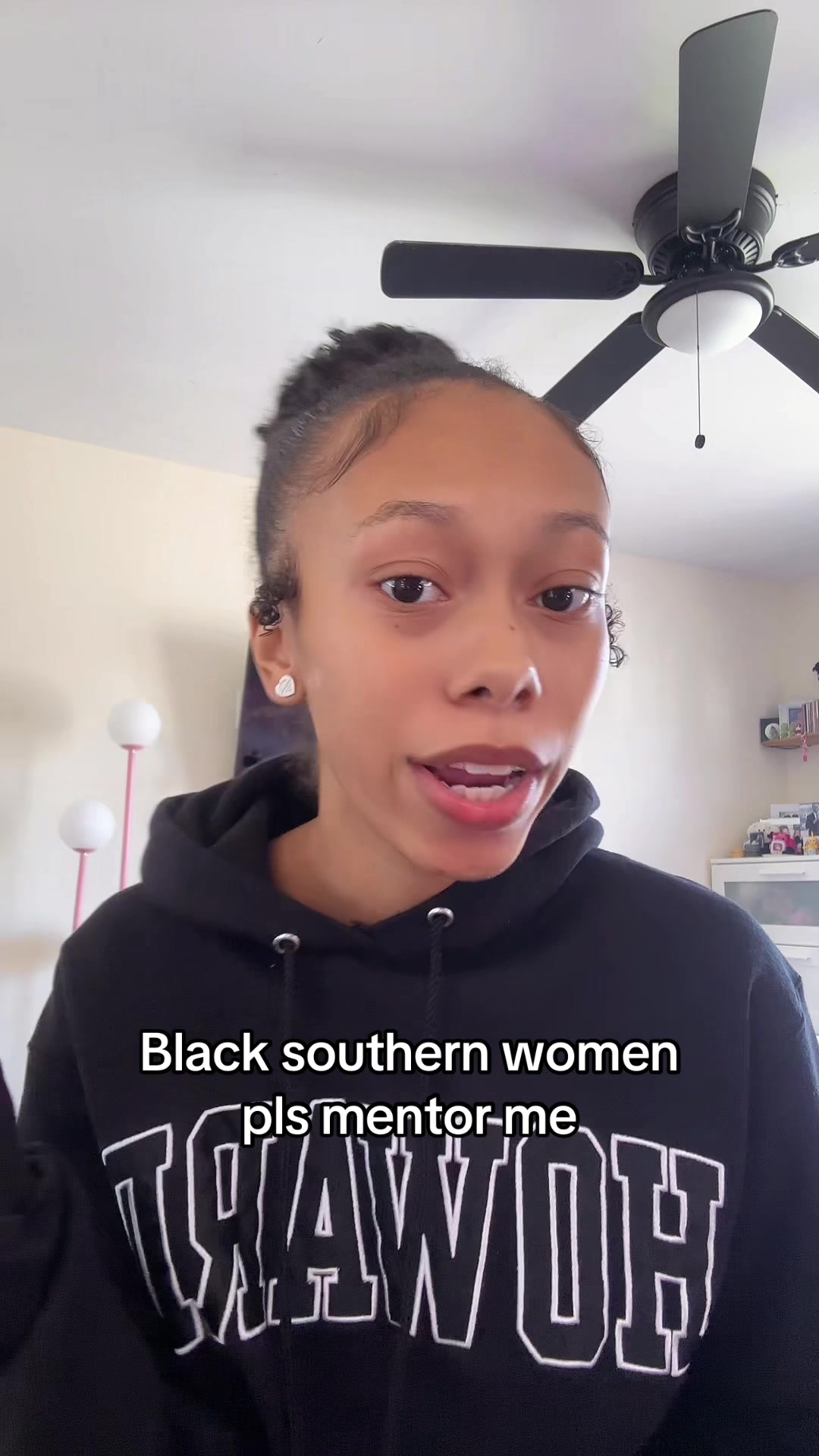 @AYSIA NICOLE