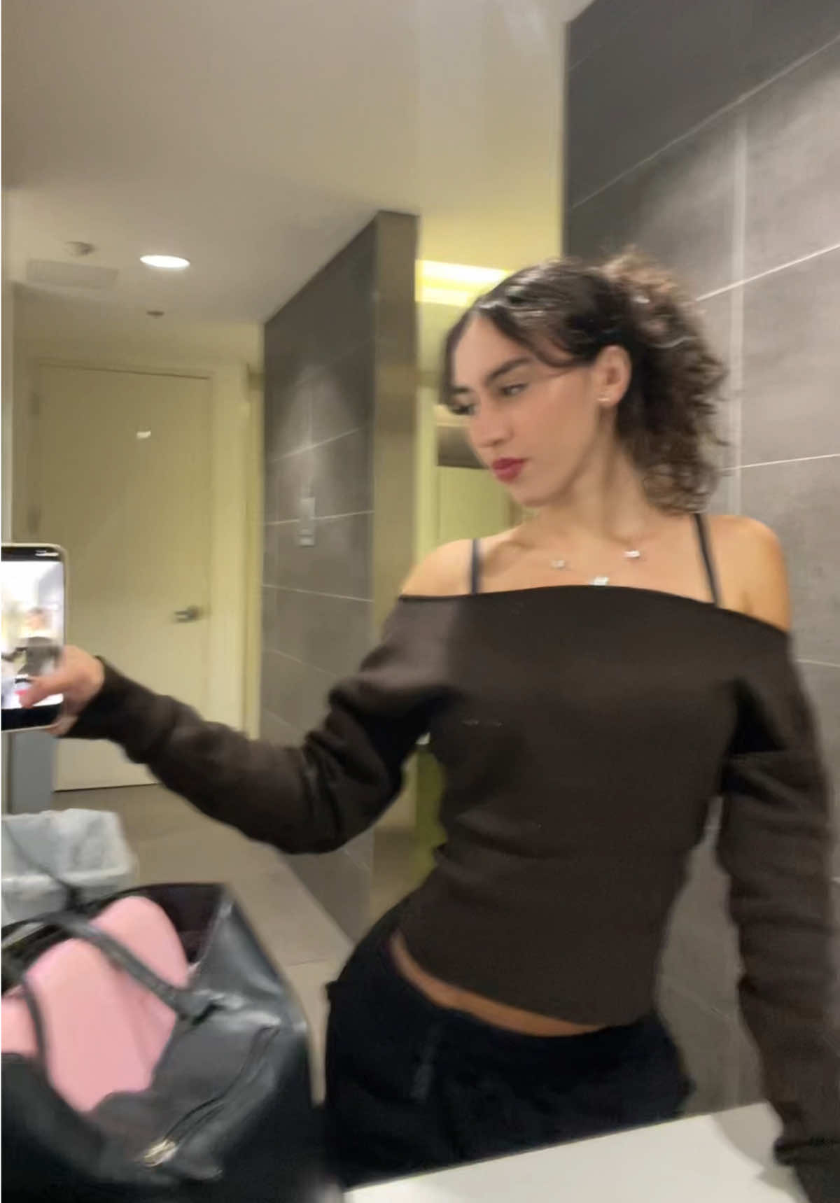 @Carla