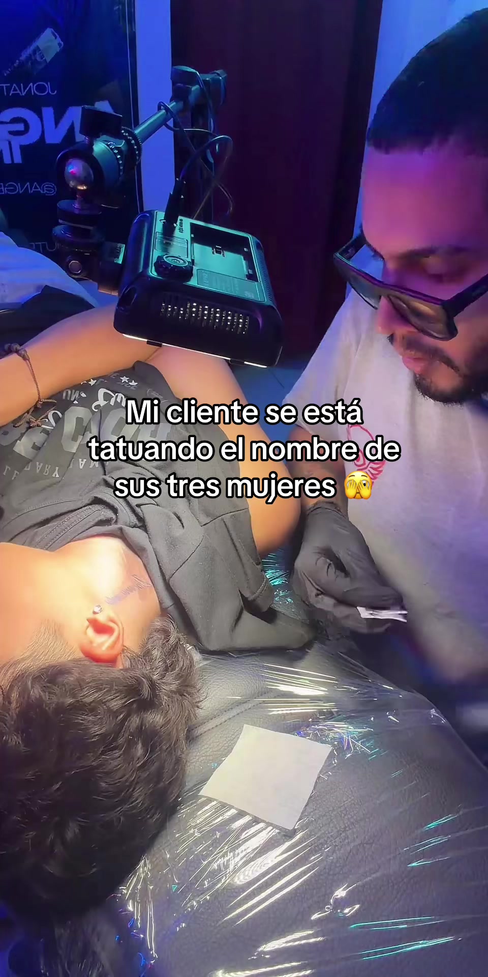 @Angelux_ink