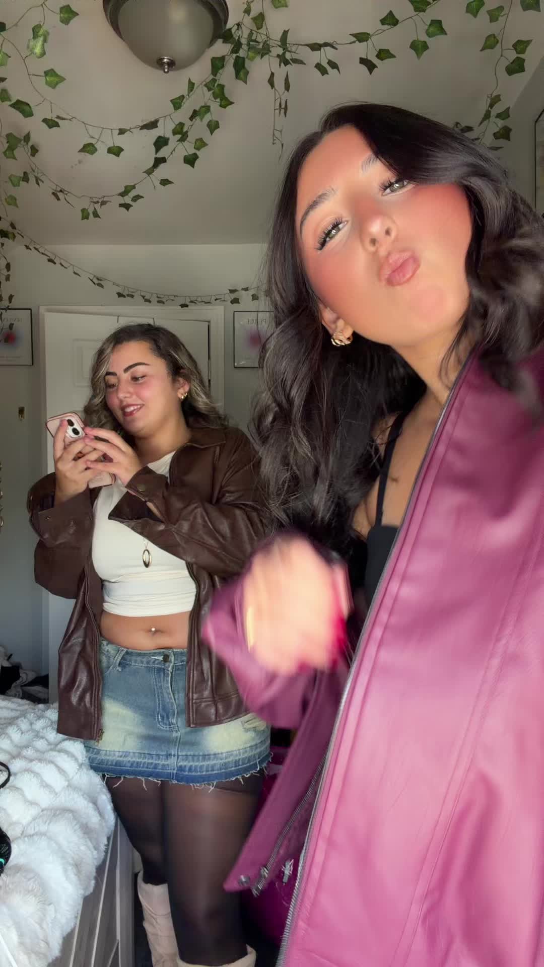 @lily🍒✨💋🍸🖤