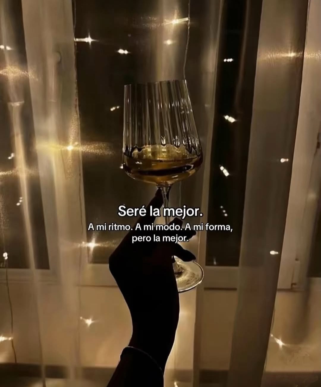 @cristineemendozaa 🌜📲