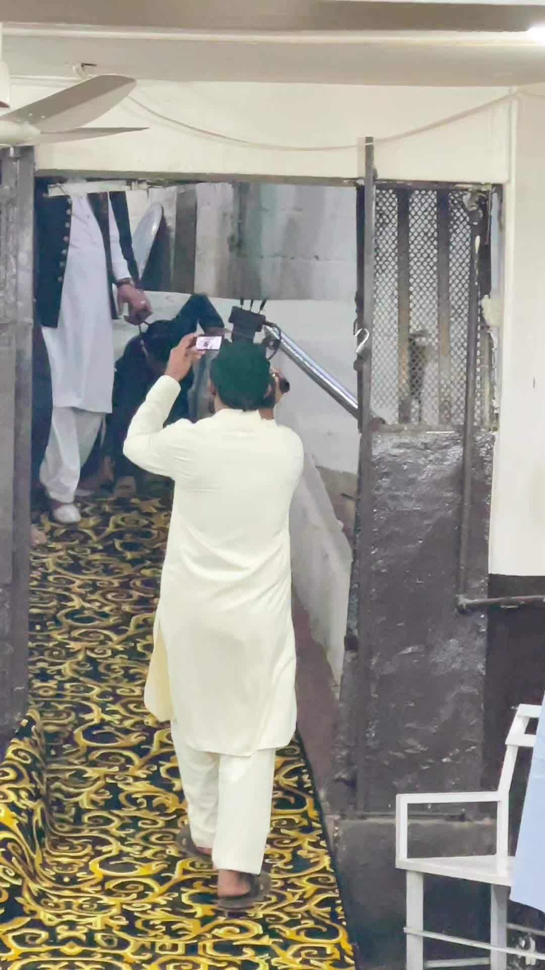 @Nigah e Qalandar
