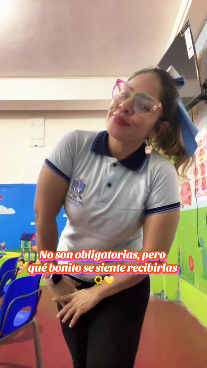 @Mía Gia 🌈🩷💜