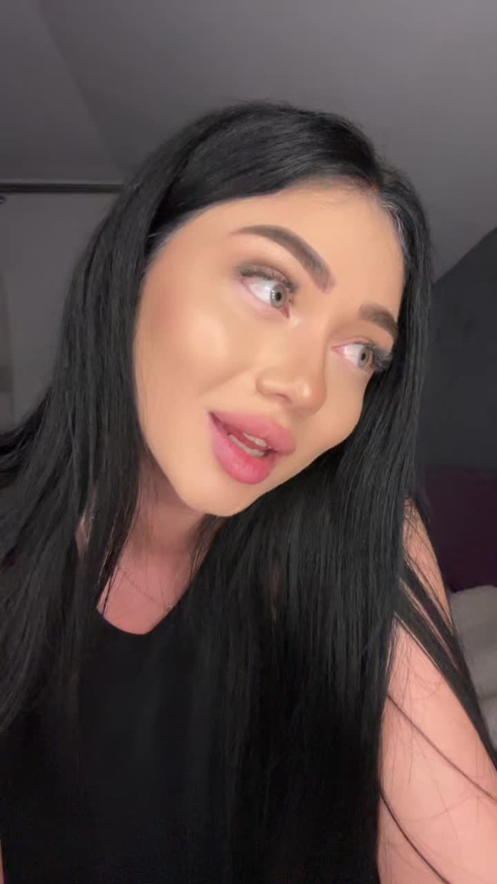 @larisuuuuuk