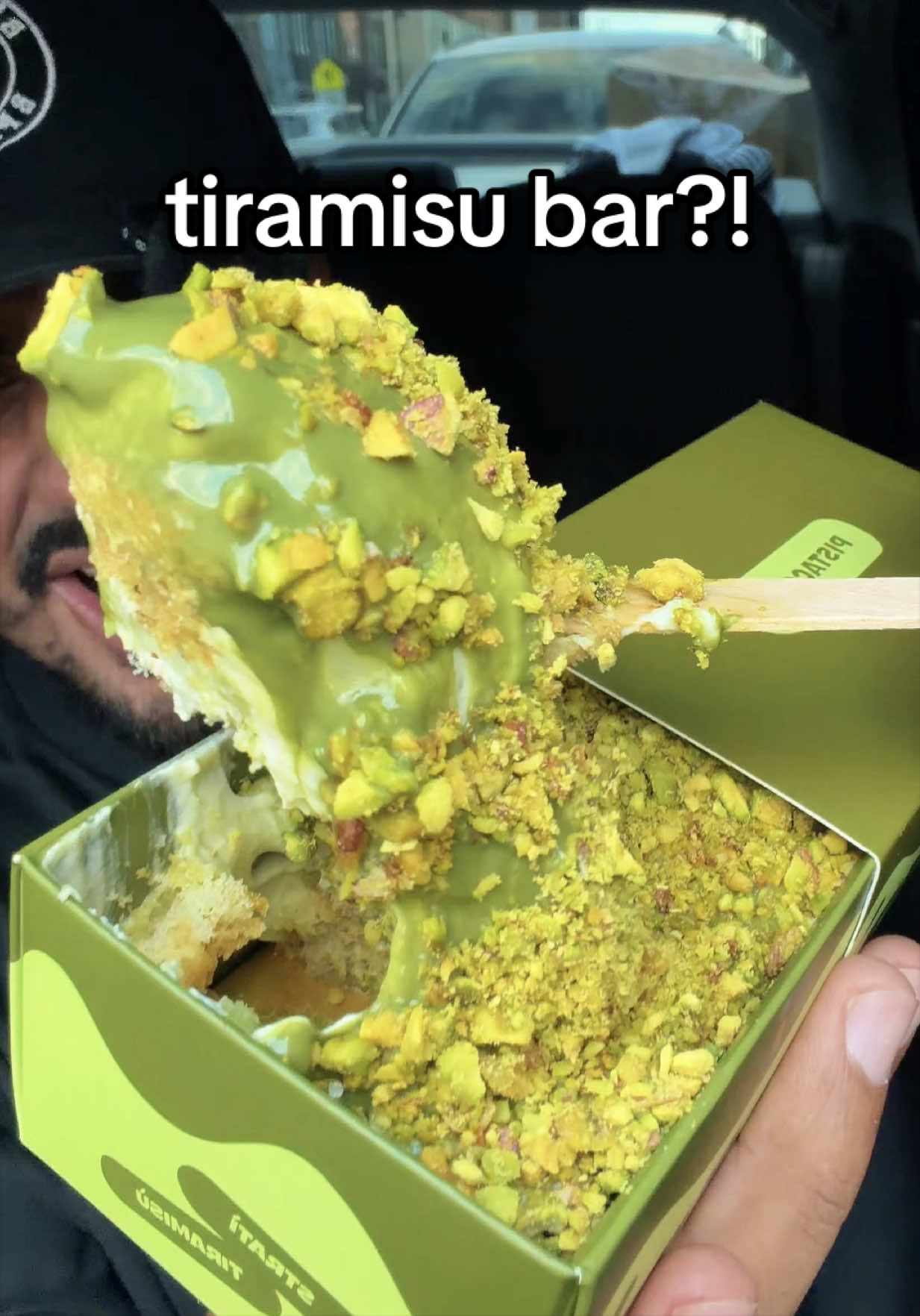 @hassounaeats