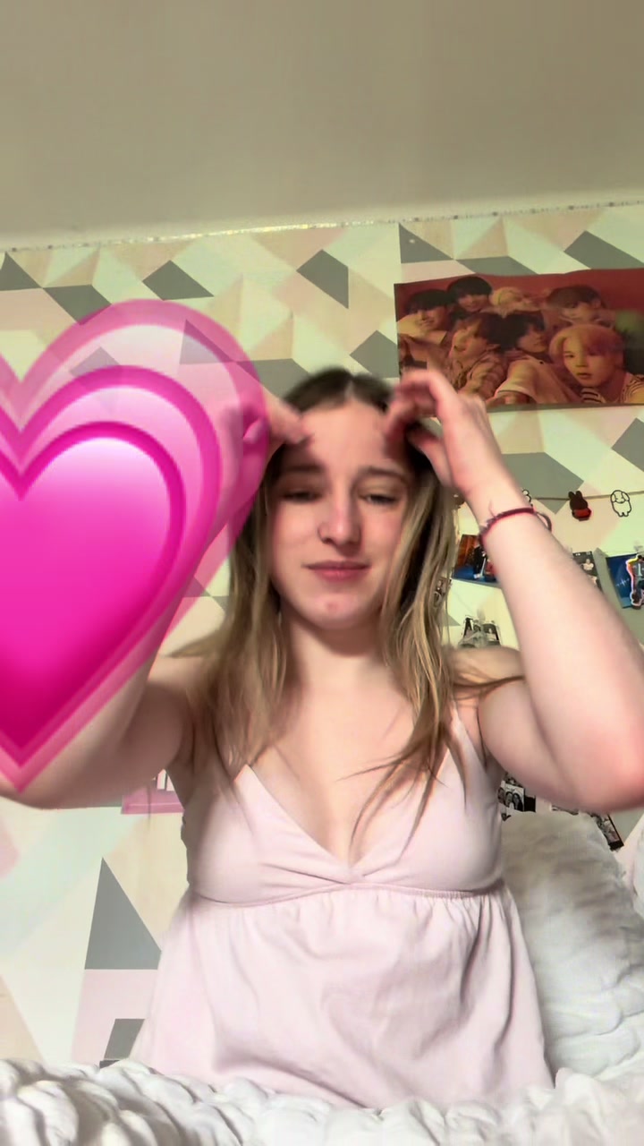 @maelyneytb