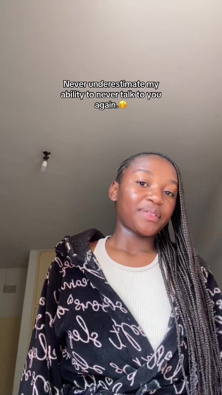 @_. 𝓚𝓮𝓵𝓵𝔂🤟🏾