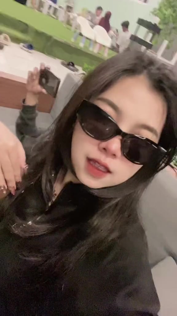 @N & D