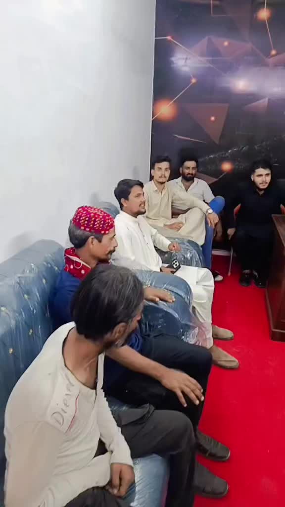 @Chaudhry Sahab