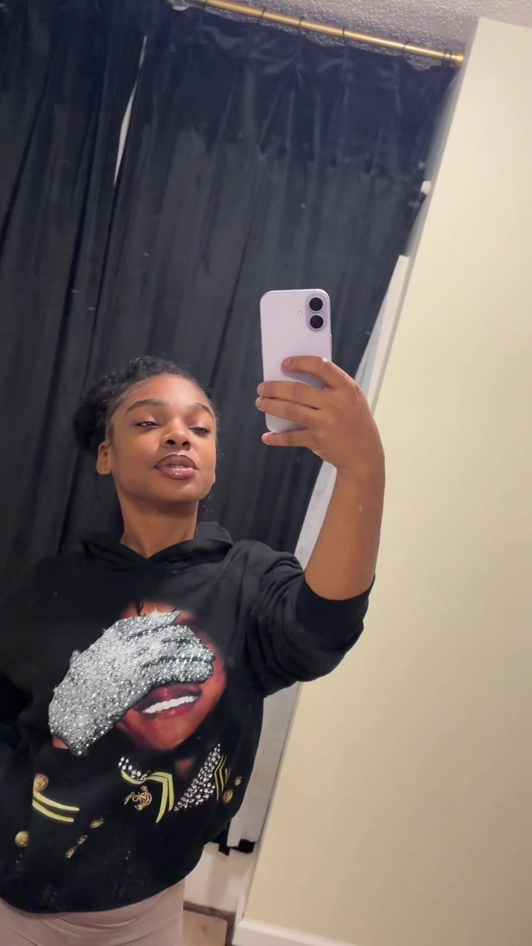 @Caziyah 😚🖤