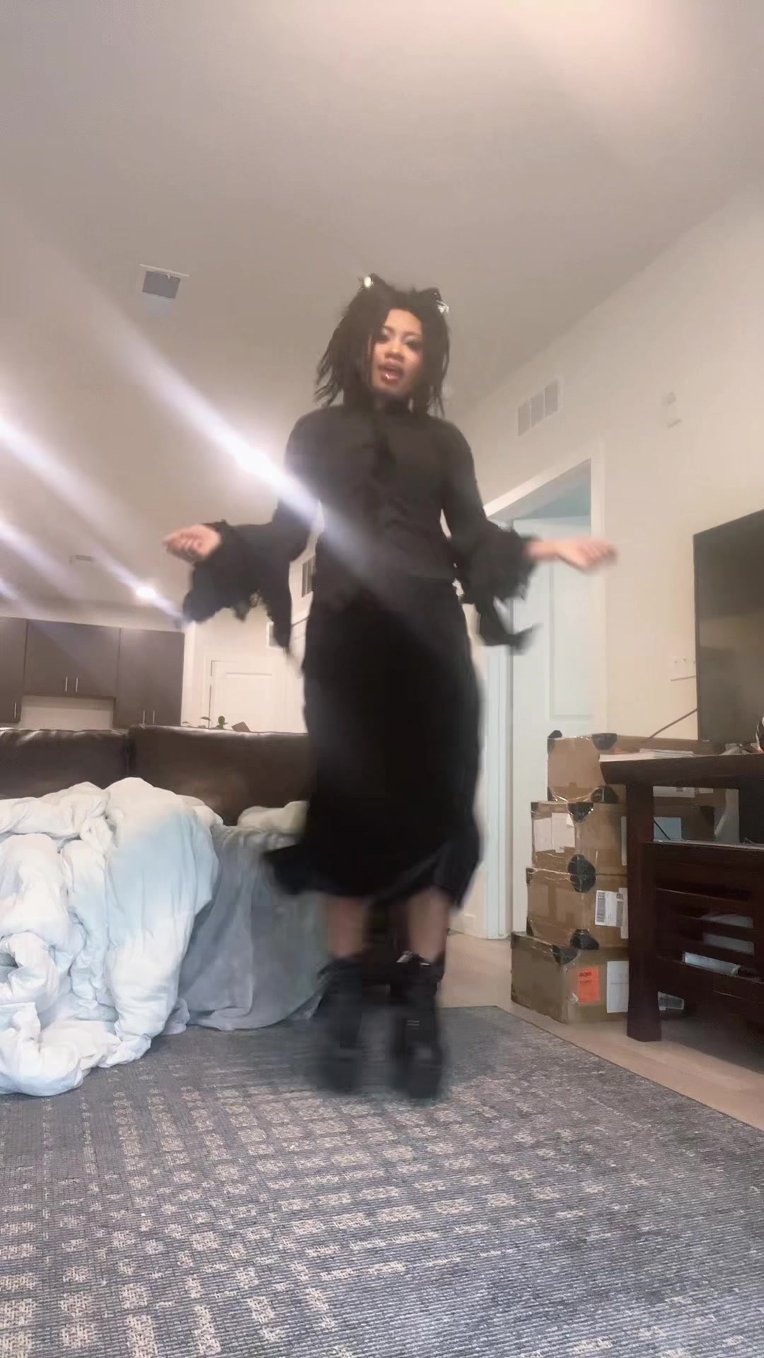 @poisonbeeee_