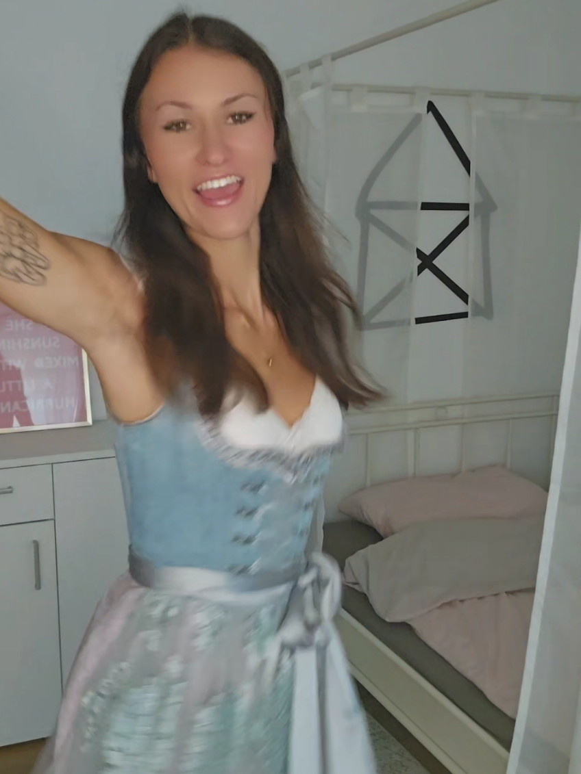 @Larissa ✨️