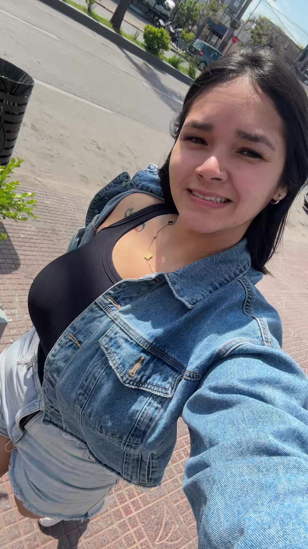 @moni_candia27
