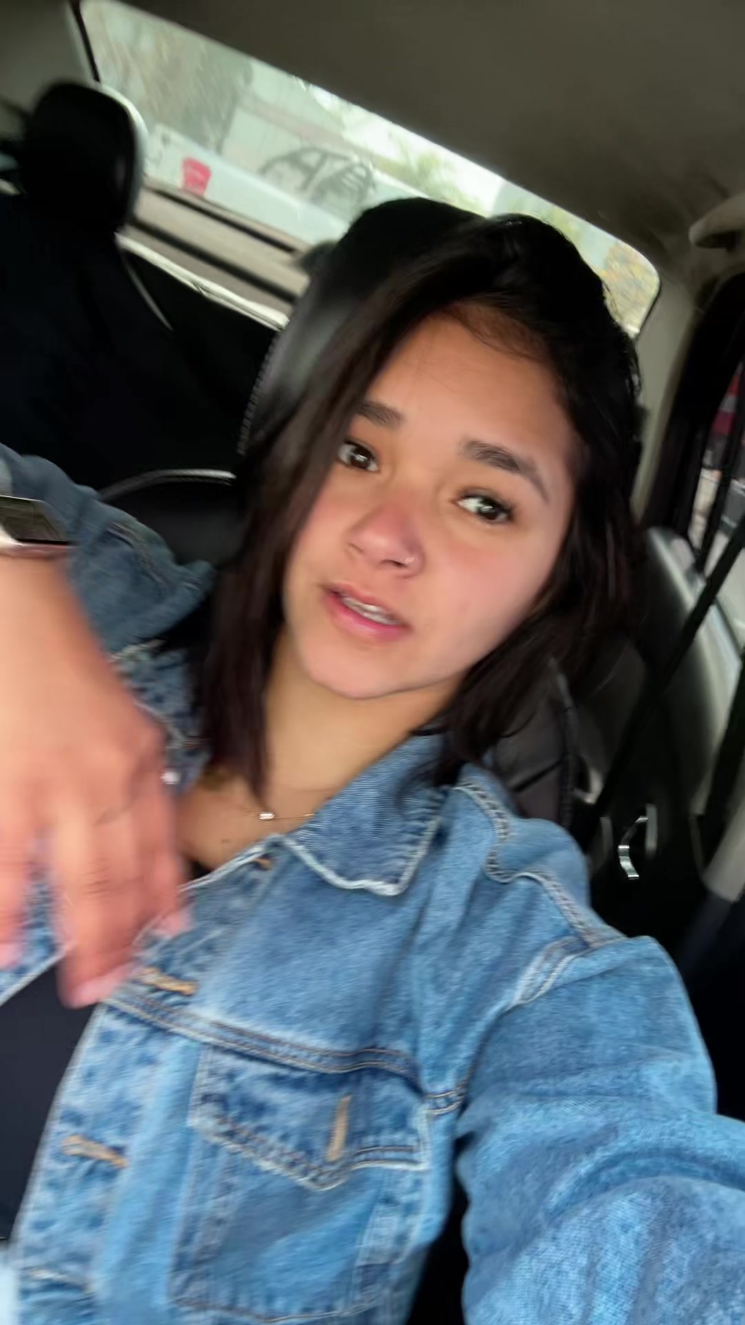 @moni_candia27