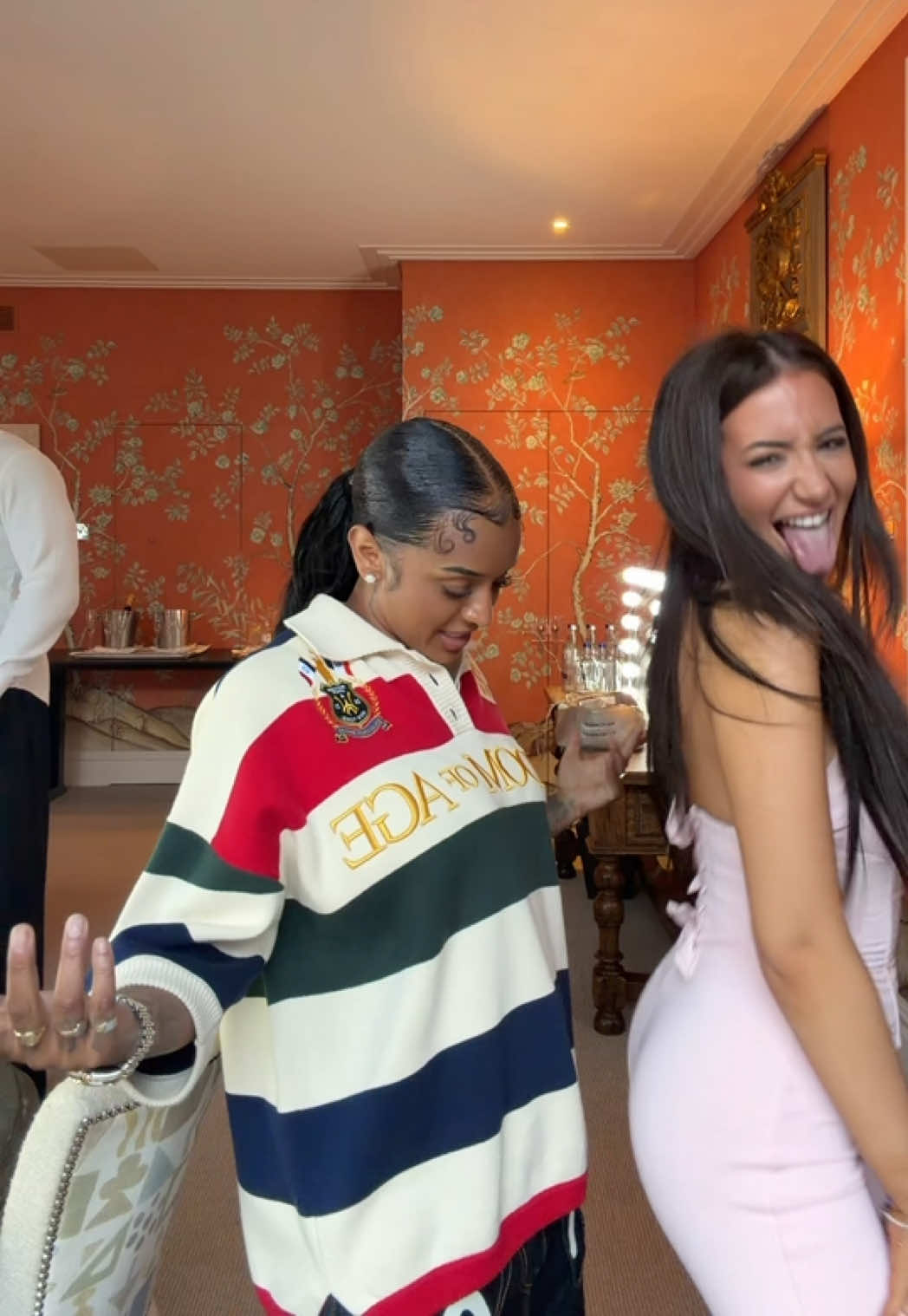 @Paigey Cakey