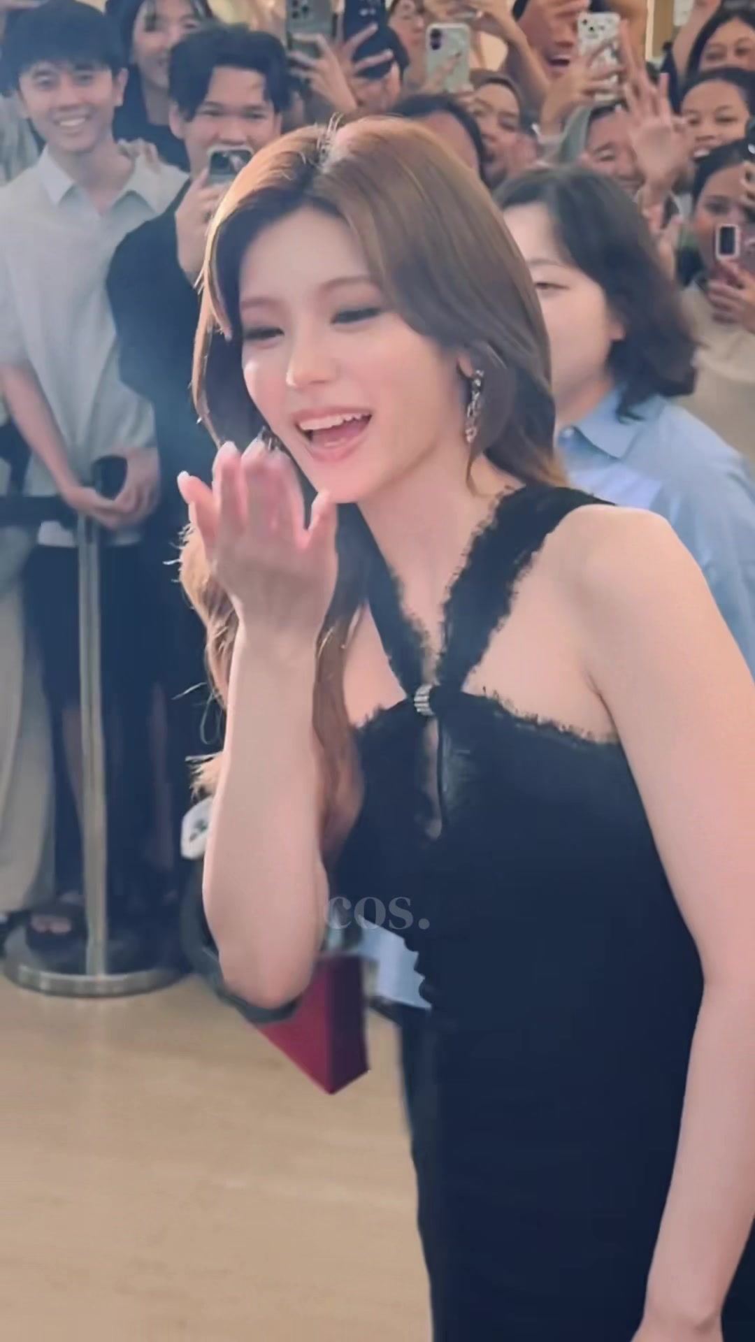 @cosmedia