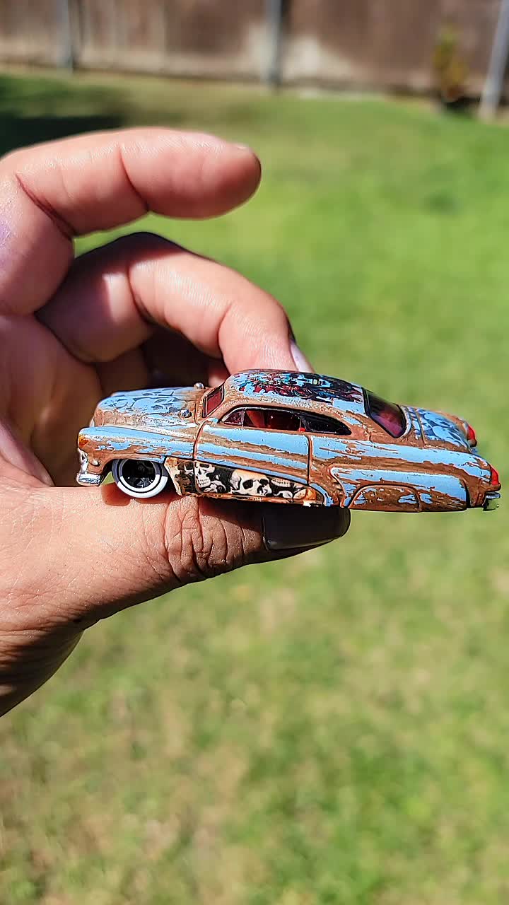 @ELMOFLESCUSTOMSHOP