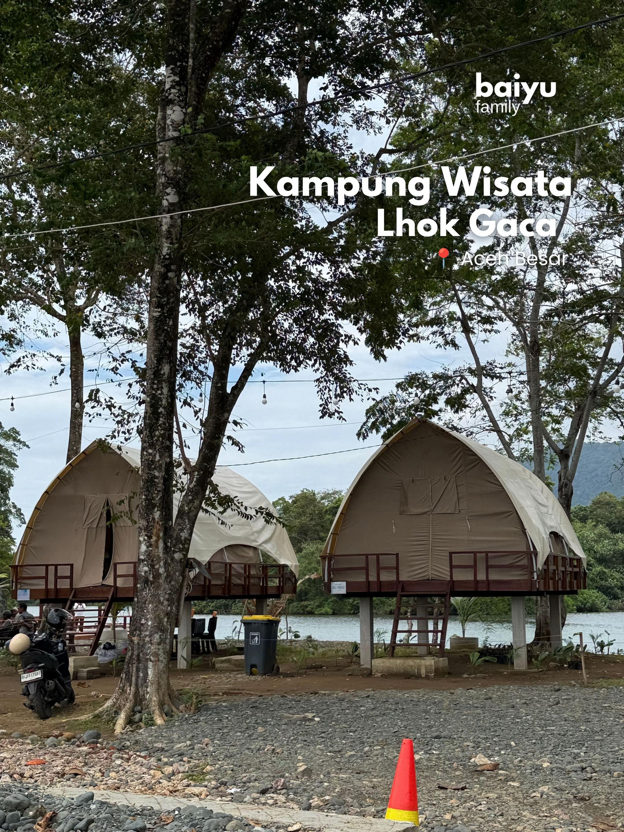 @suka review tempat hits