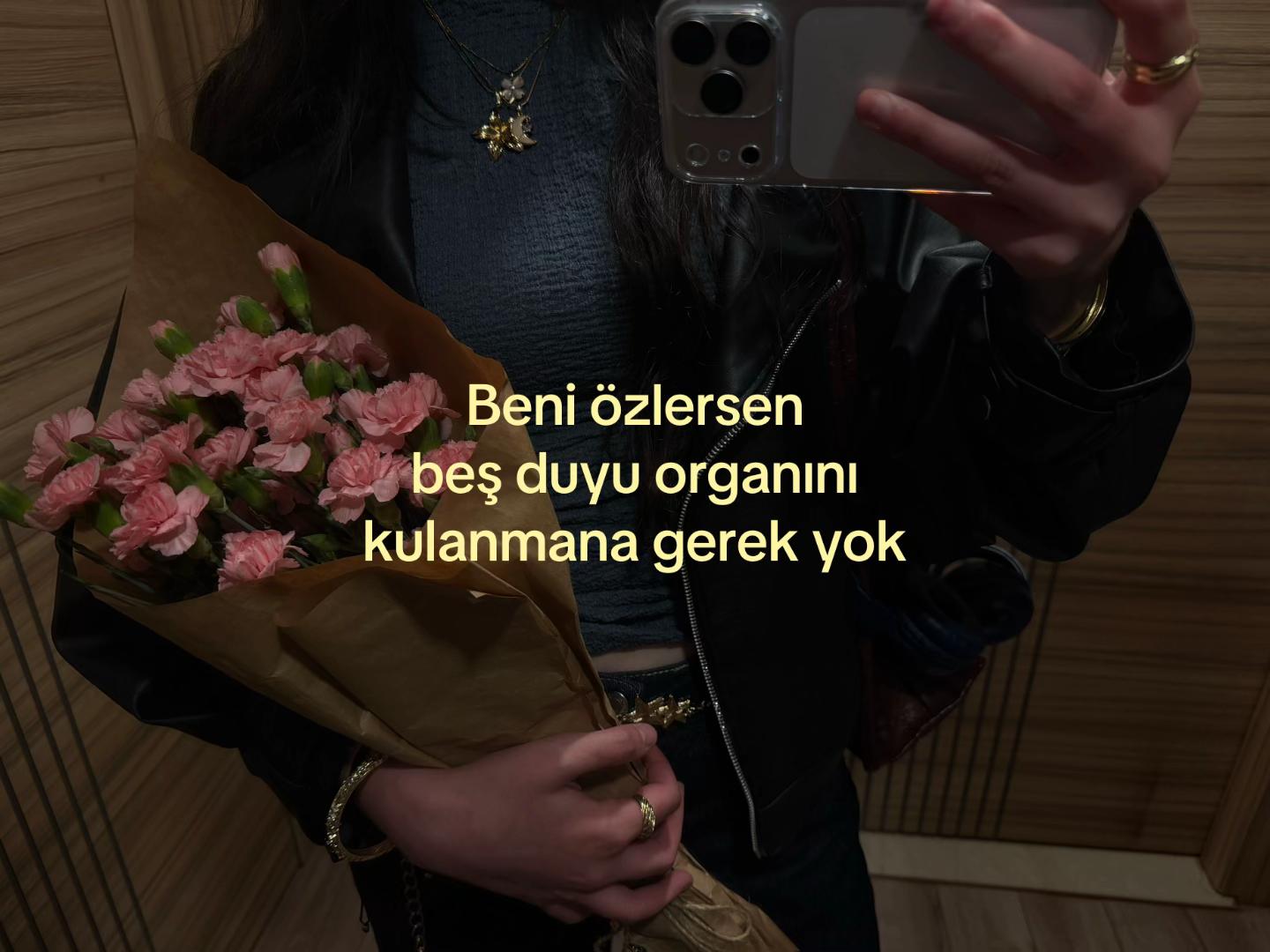 @03:03🌻