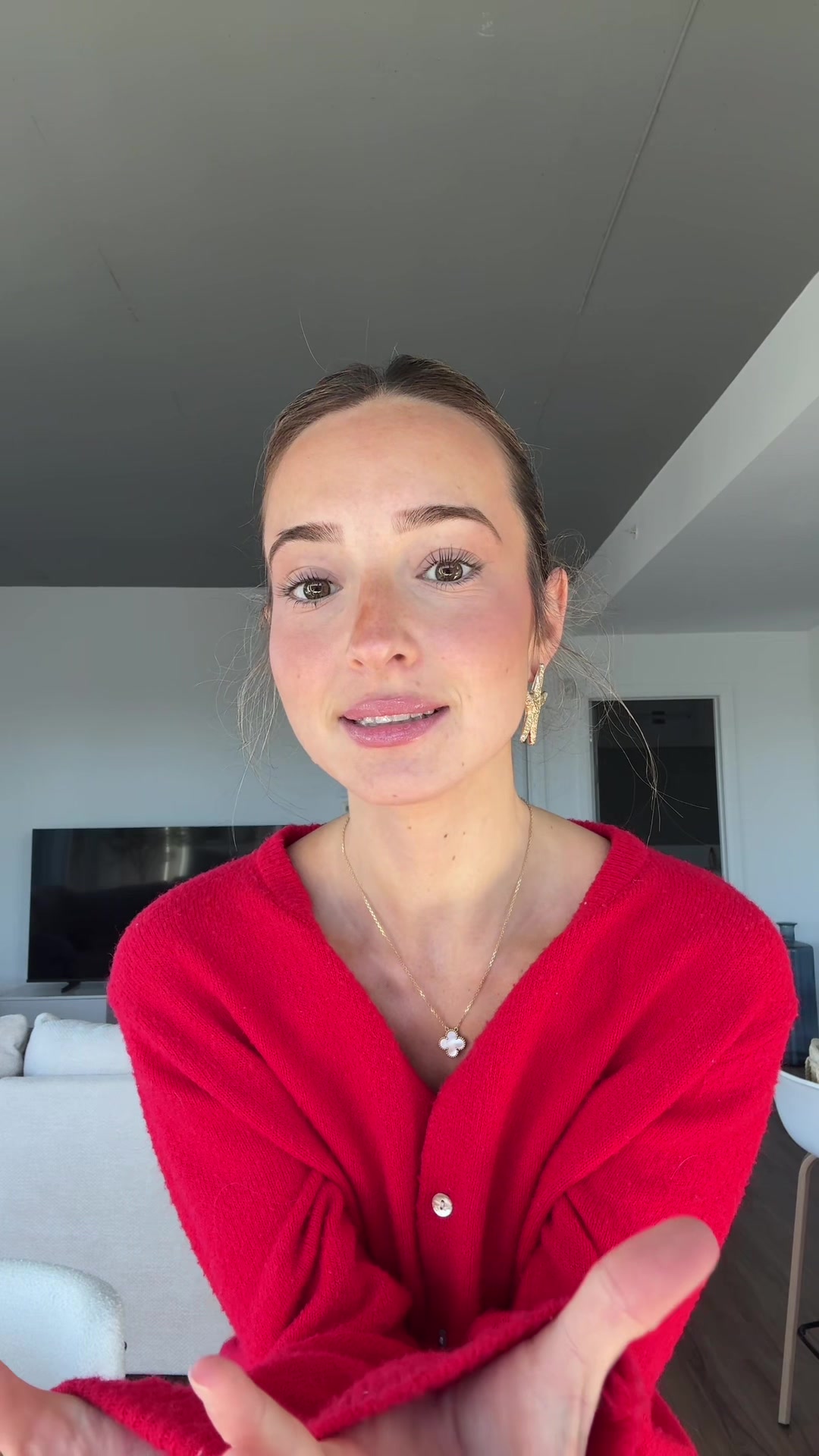 @Ari