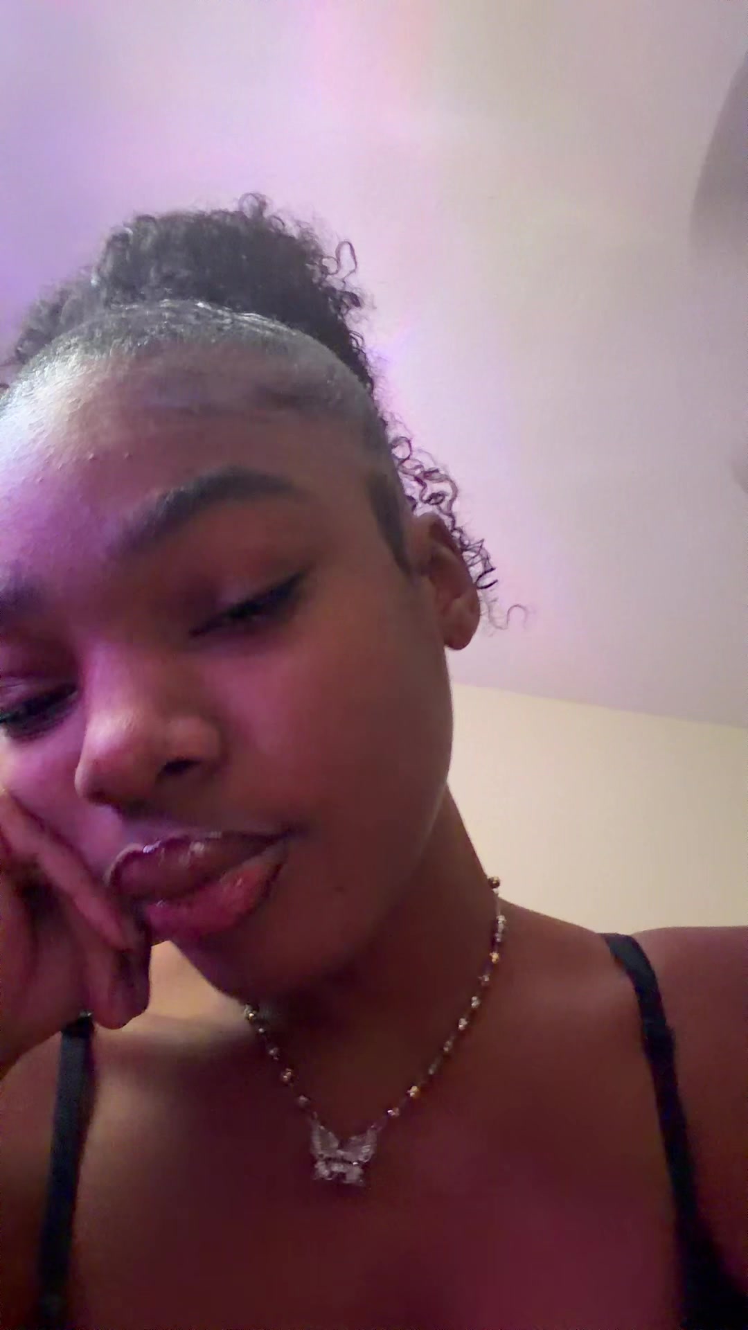 @Caziyah 😚🖤