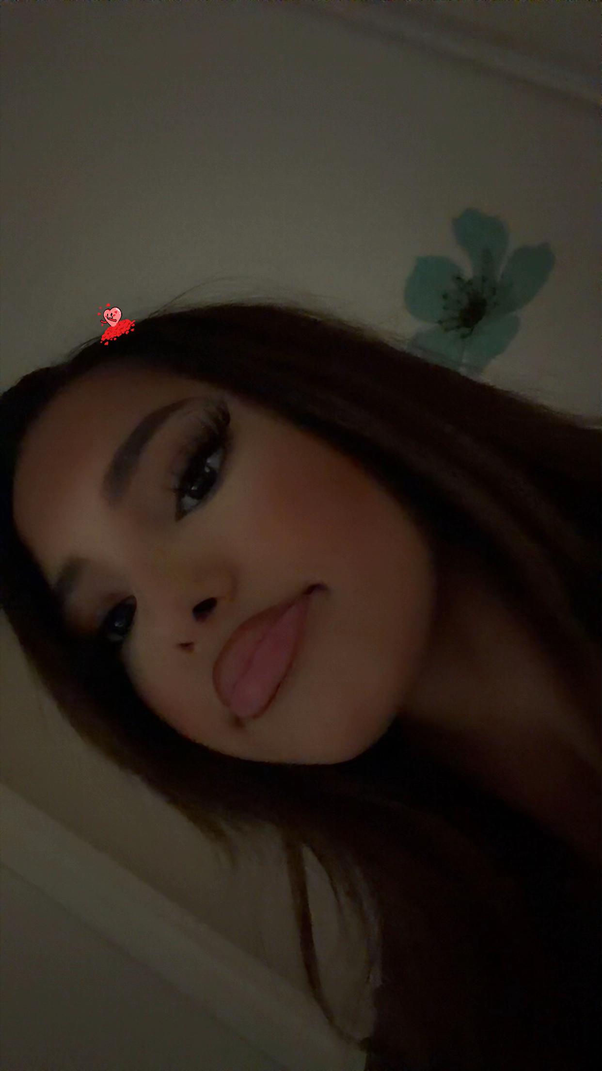 @Crn🧞&zwj;♀️