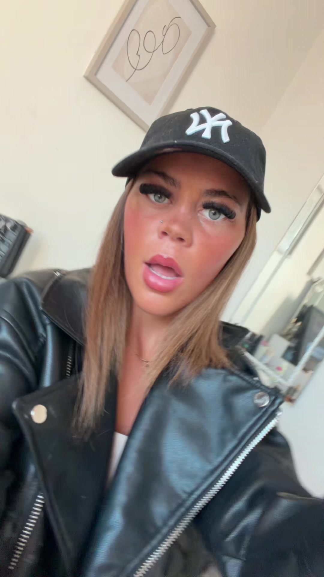 @lilylamptey