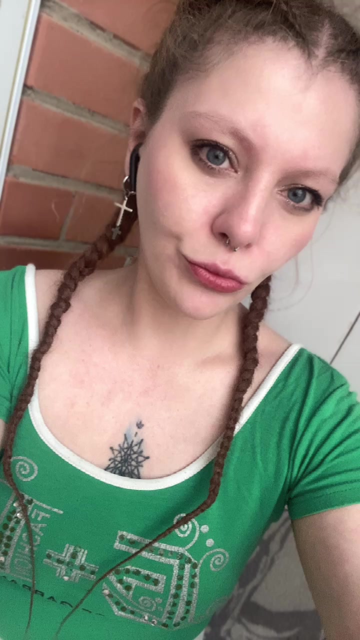 @Тося