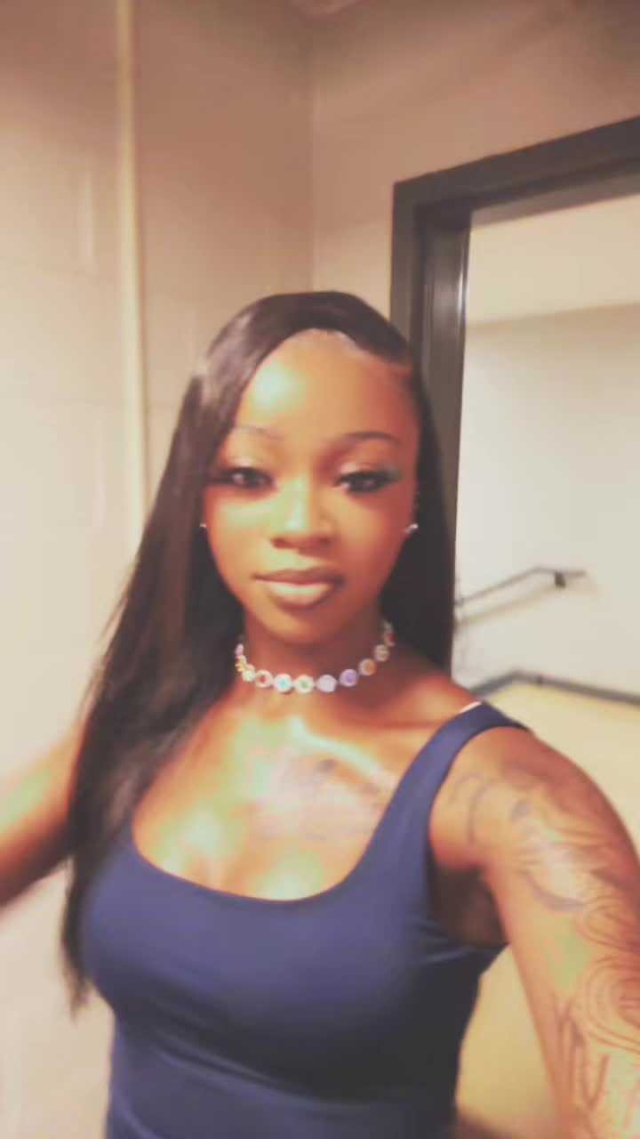 @sucker4love|content creator <3