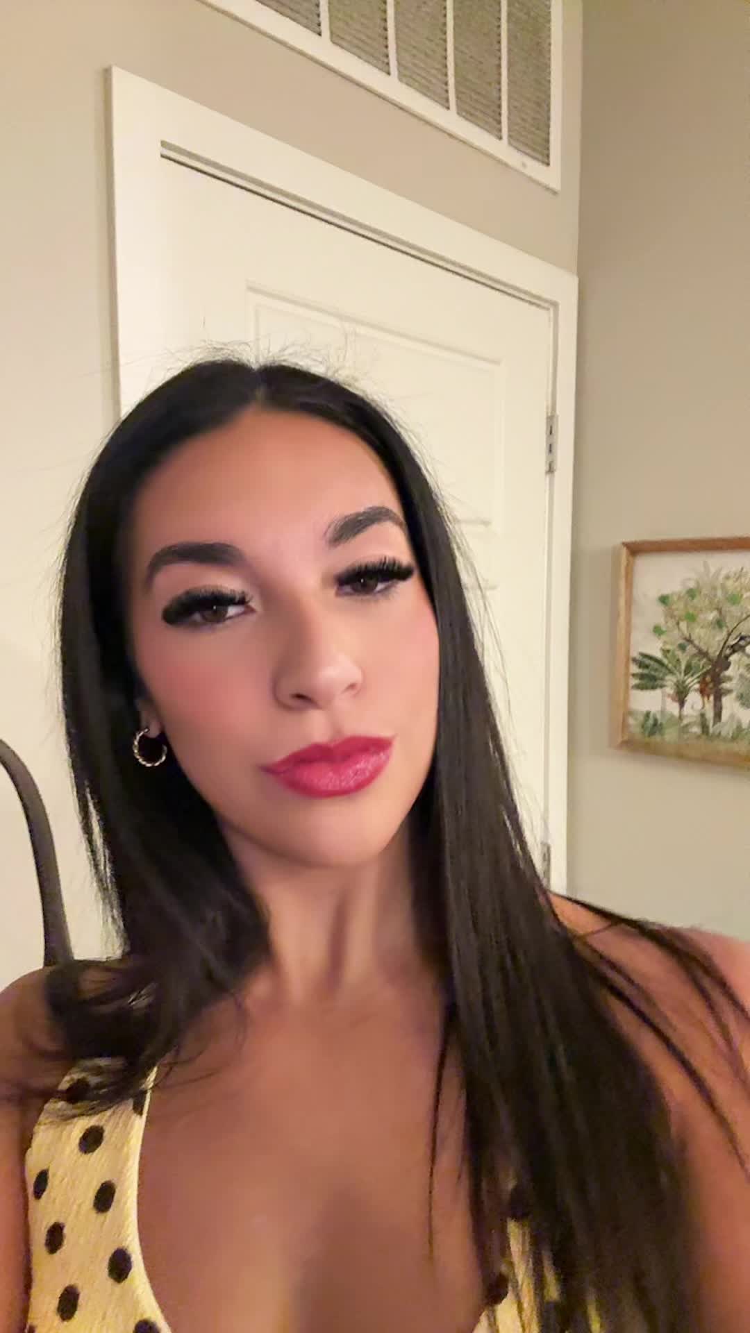 @Alexarae