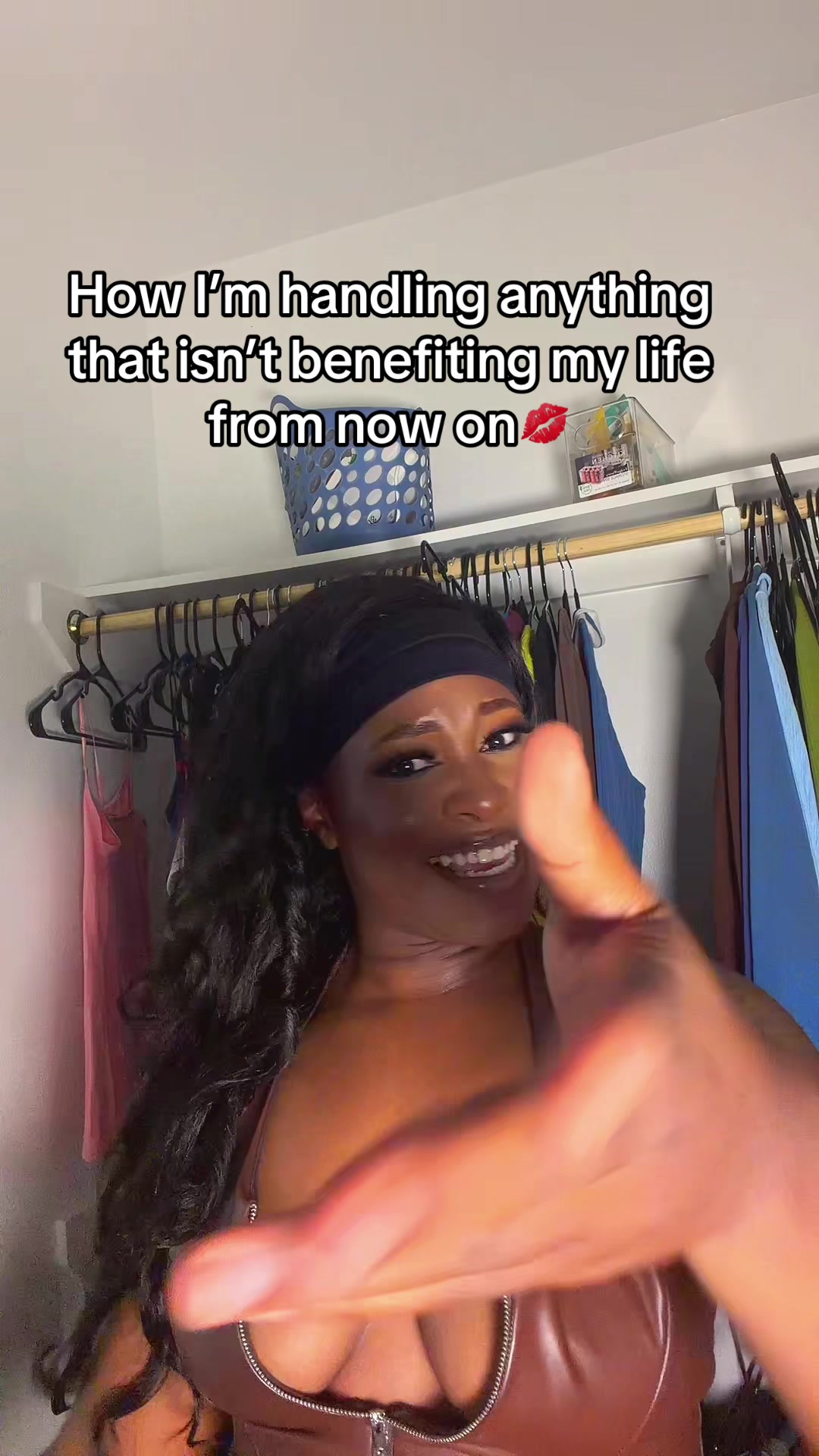 @HeyItsMeka