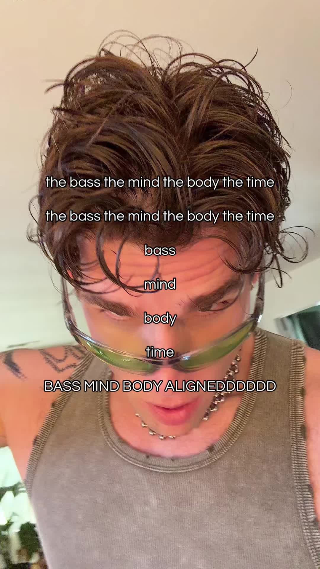 @JSTJR