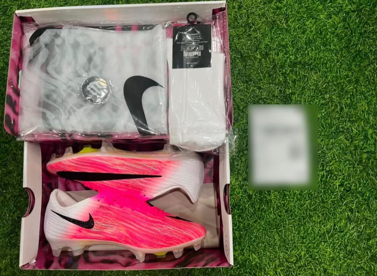 @Footzones | 0 Elite Boots⚽️