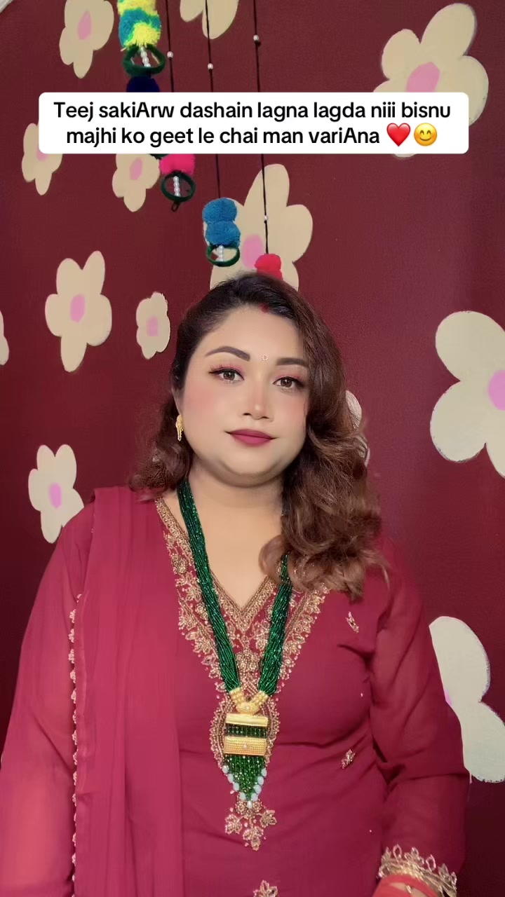 @राधा🦚🌼