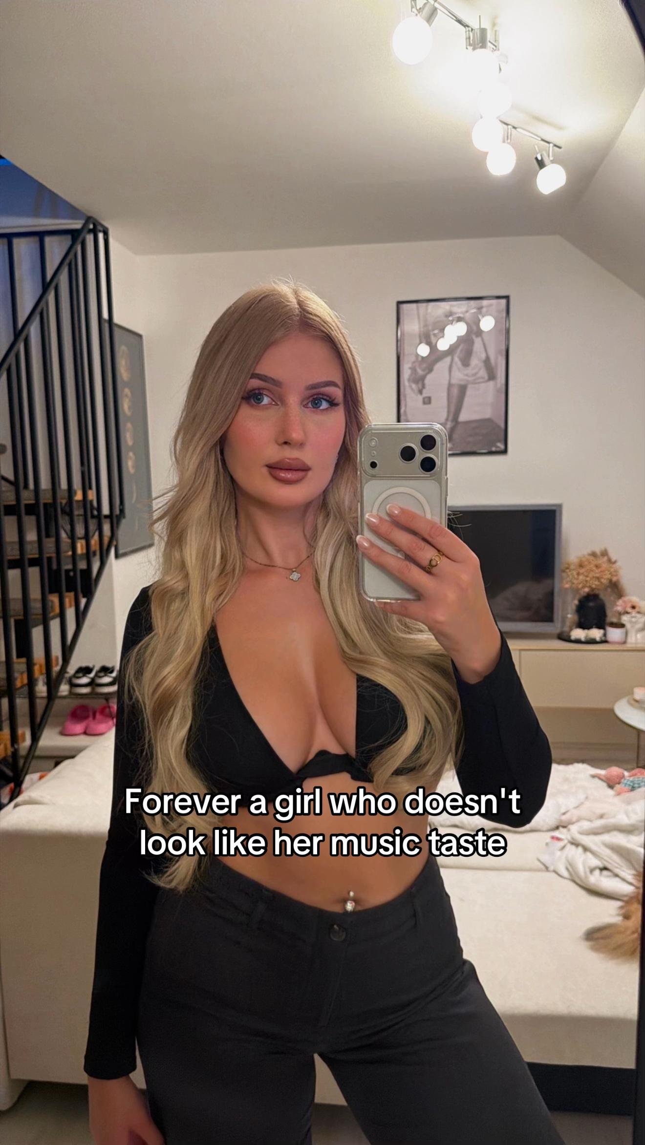 @Laura&lsquo;🦢
