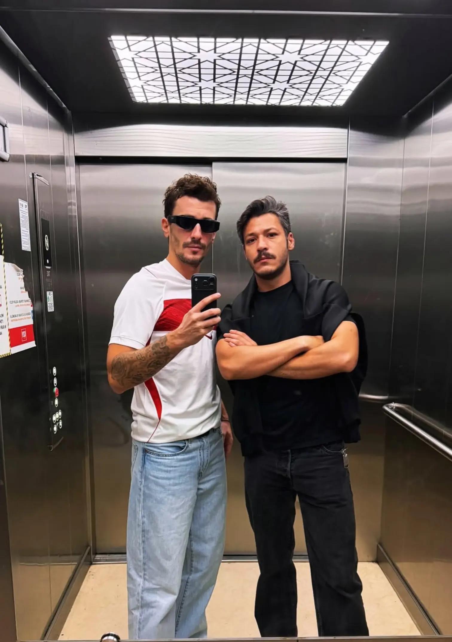 @özlem aka ✨