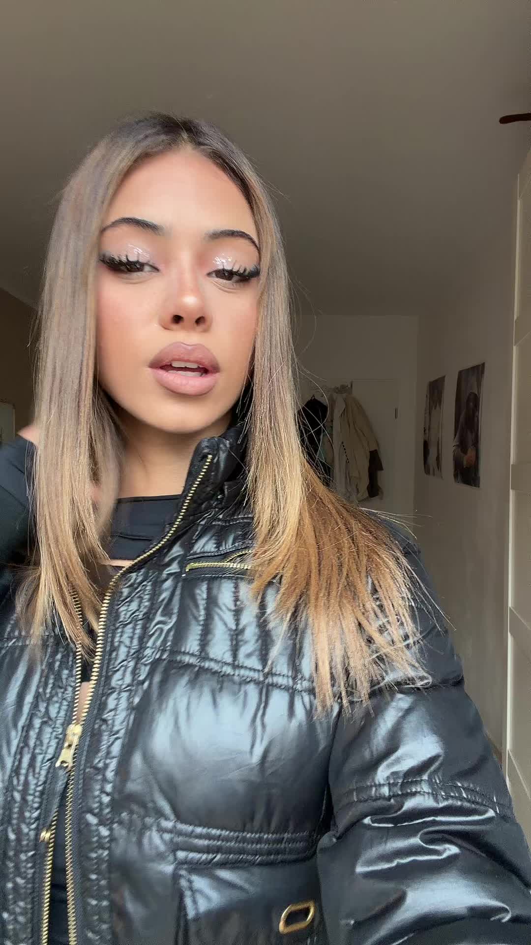 @🐰🐰