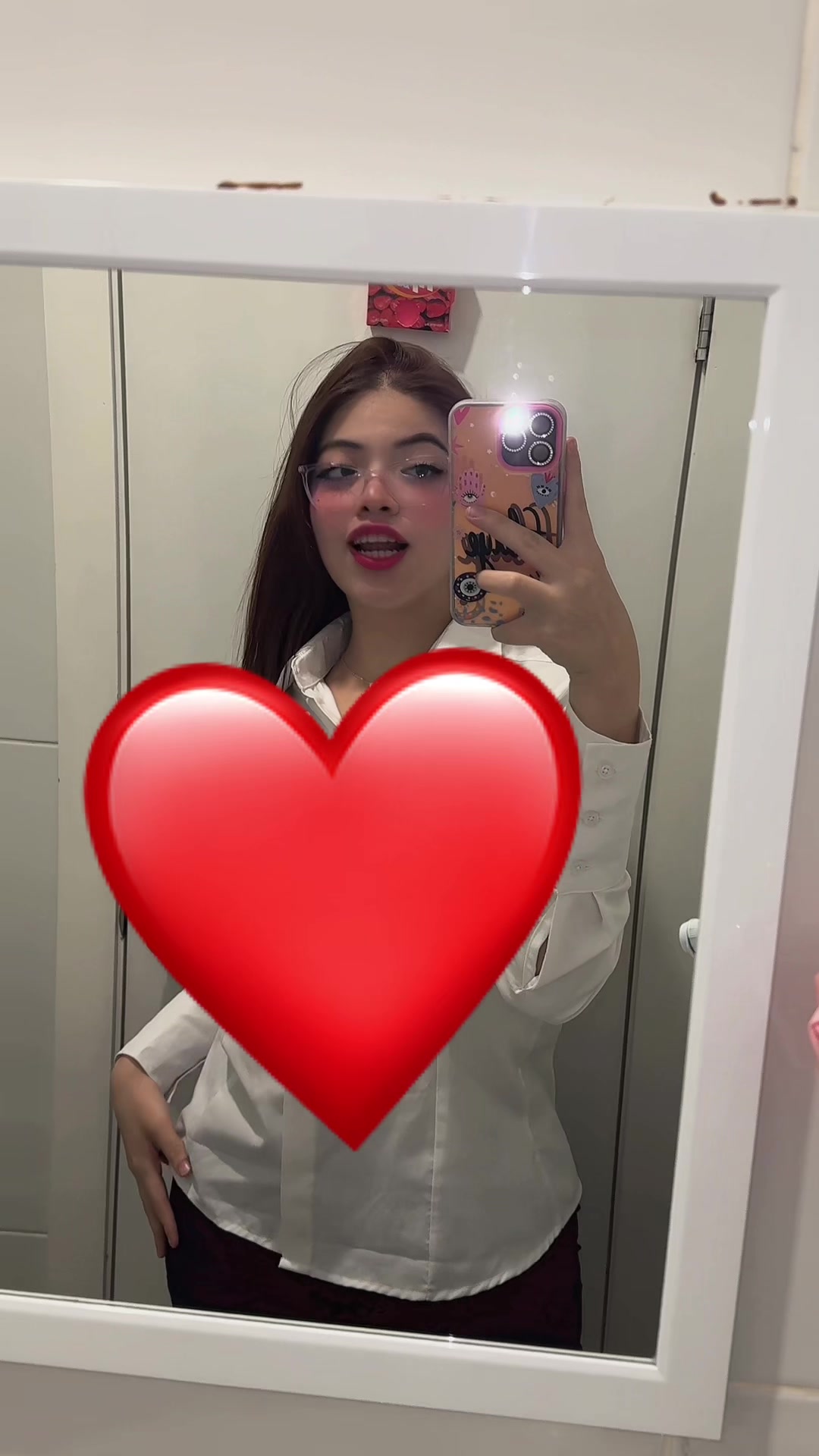 @Rominita👼🏻💜🐝