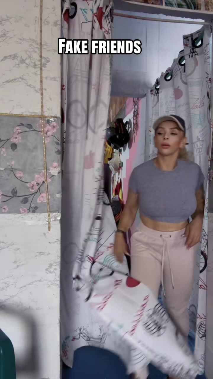 @Juanitabox