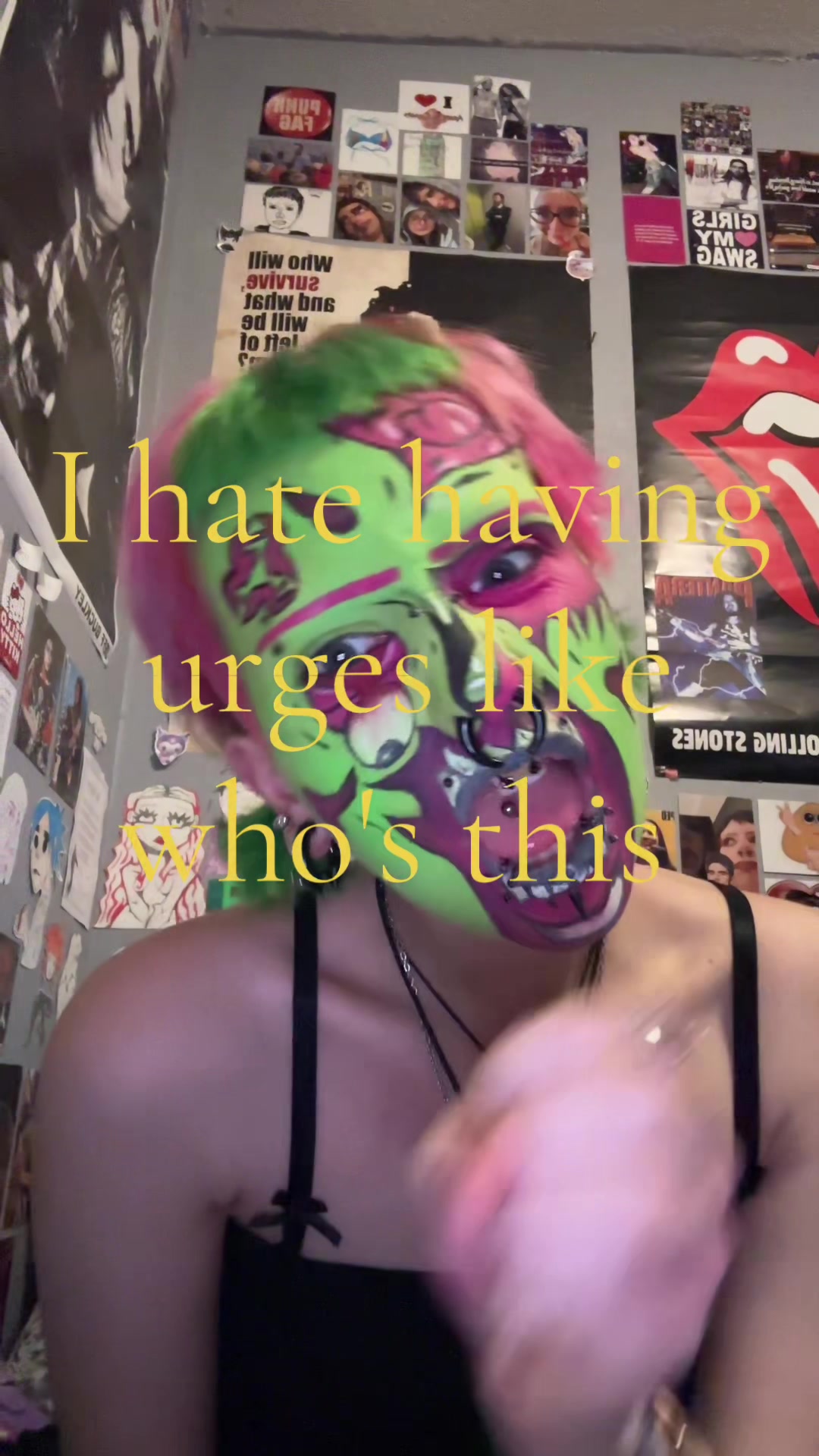 @☢︎