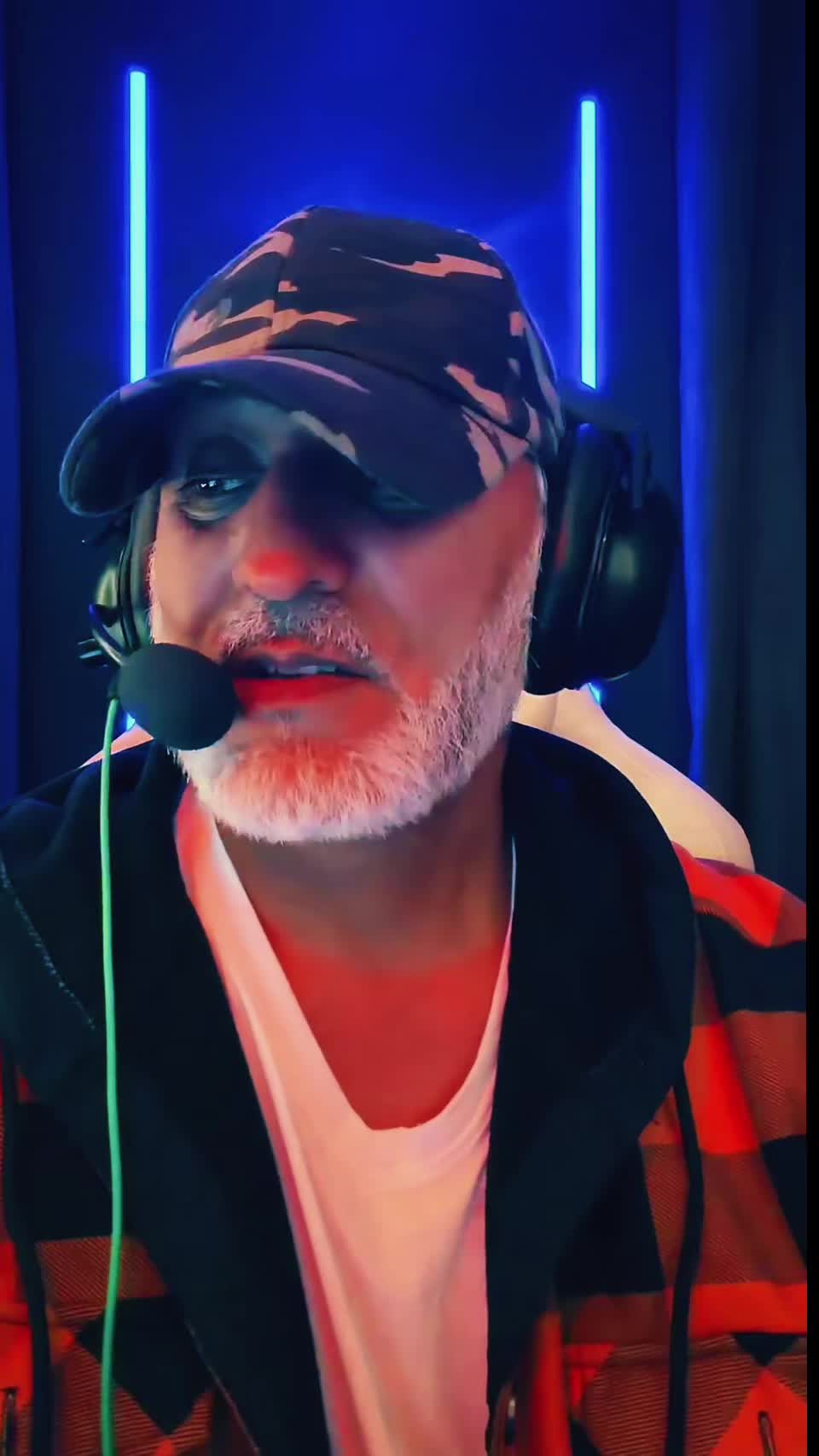 @💫𝐒𝐡🅾️𝐰🦅