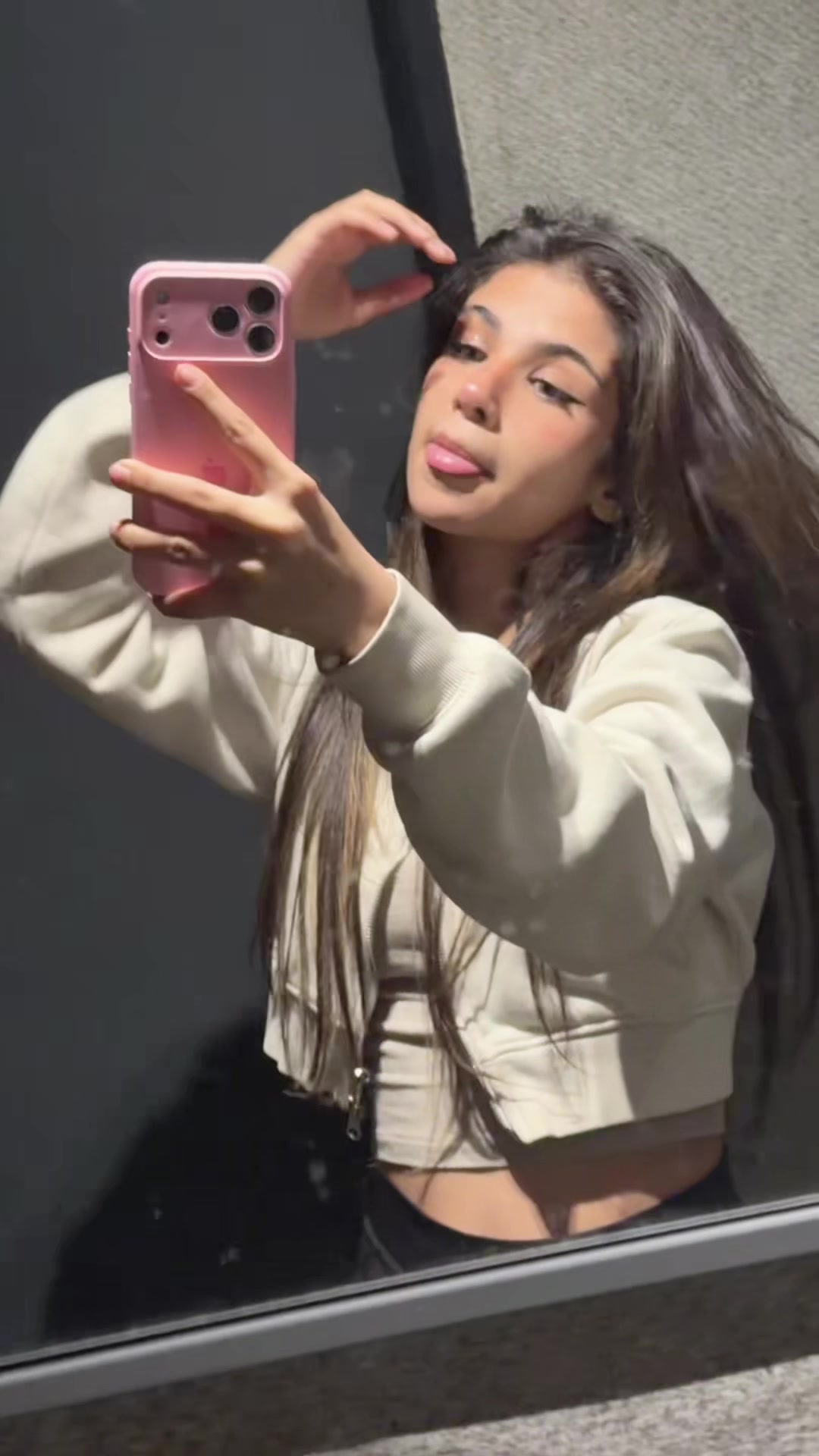 @neeg1n