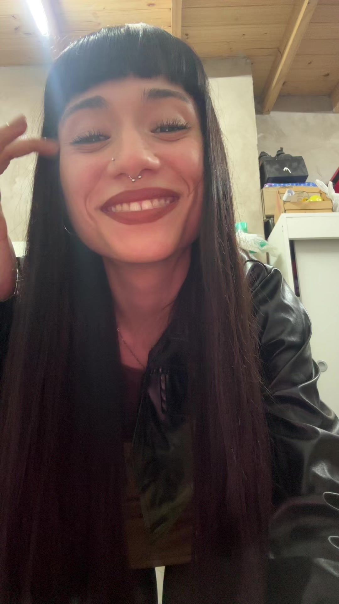 @lu