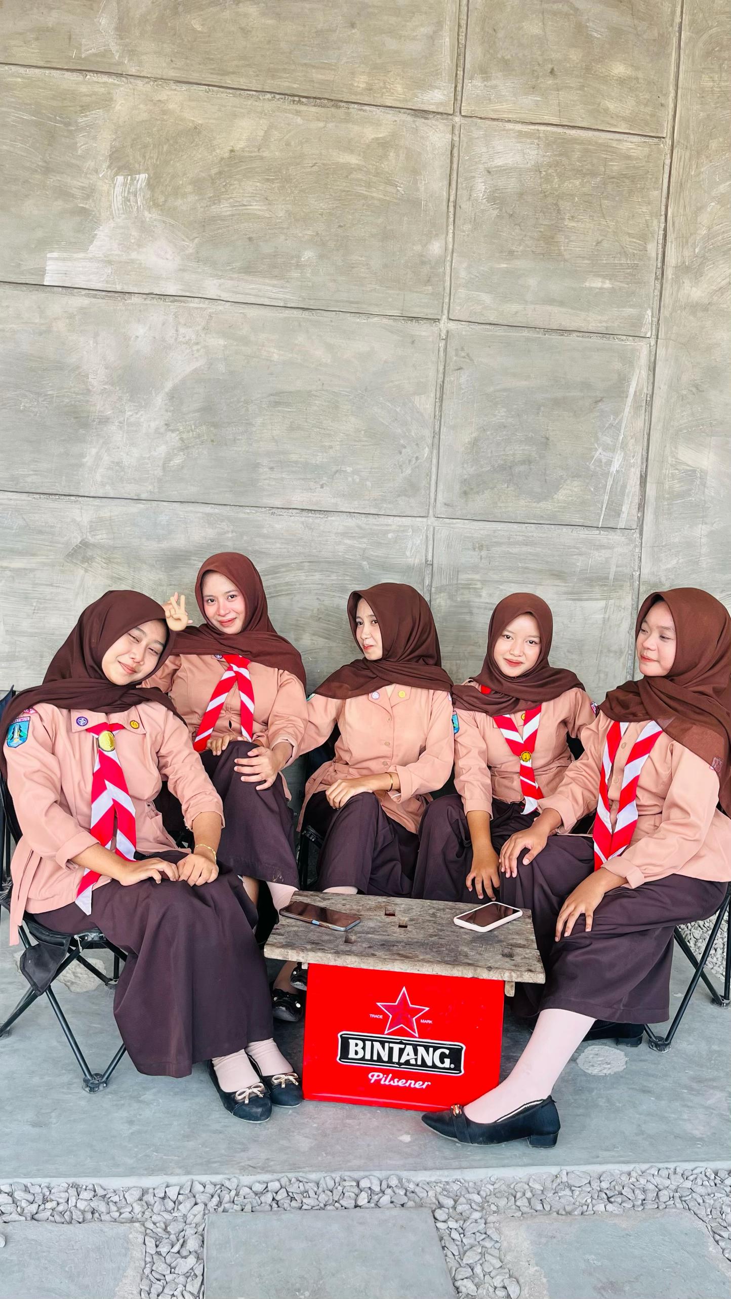 @6men