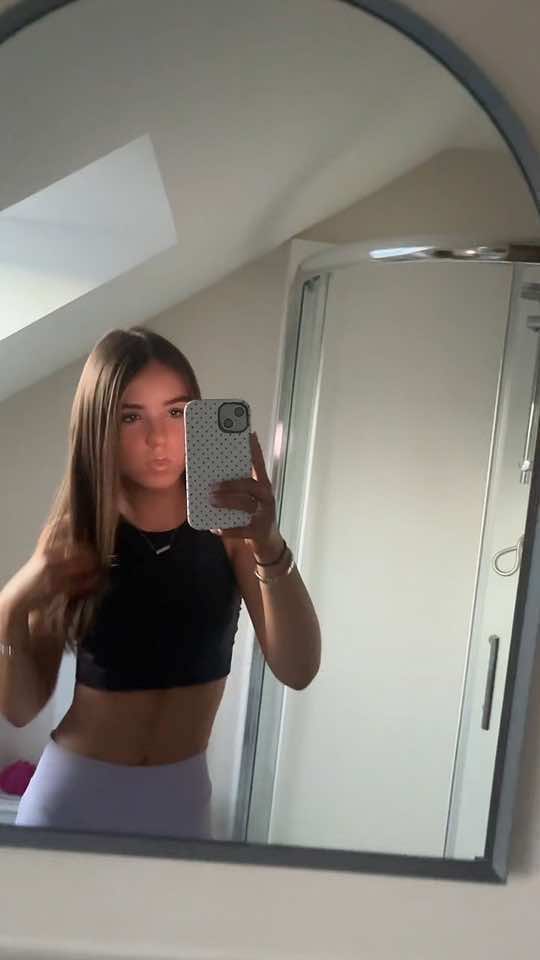 @tiarnaquinn🤍