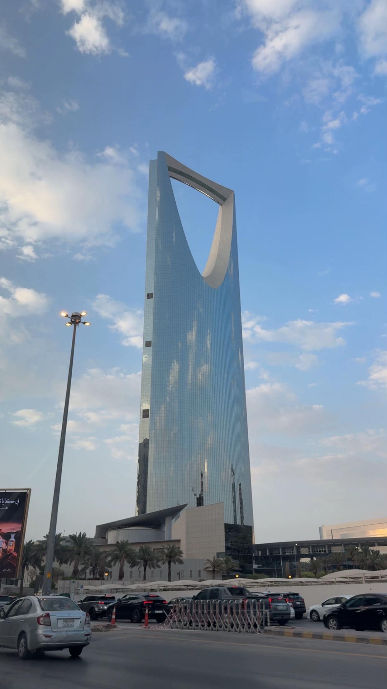 @سَ