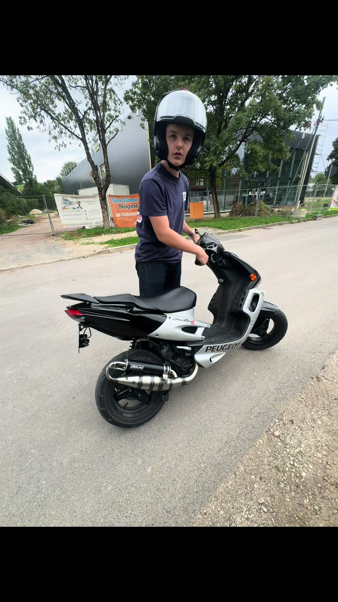 @Hannes_lul